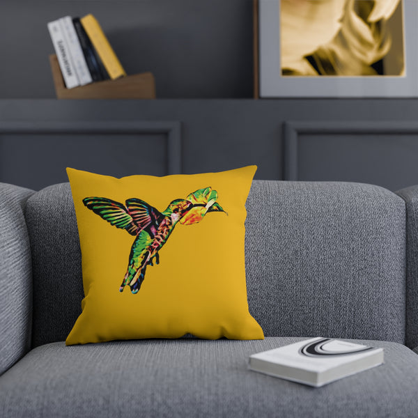 Hummingbird Emerald Sip Yellow Cushion