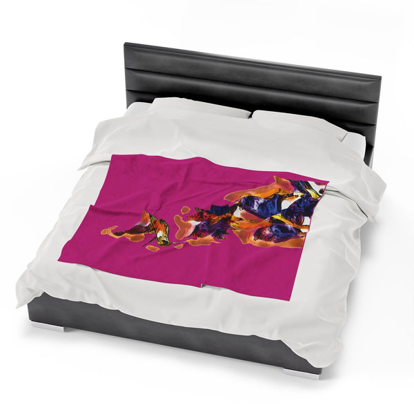 Hummingbird Violet Neat Pink Plush Blanket