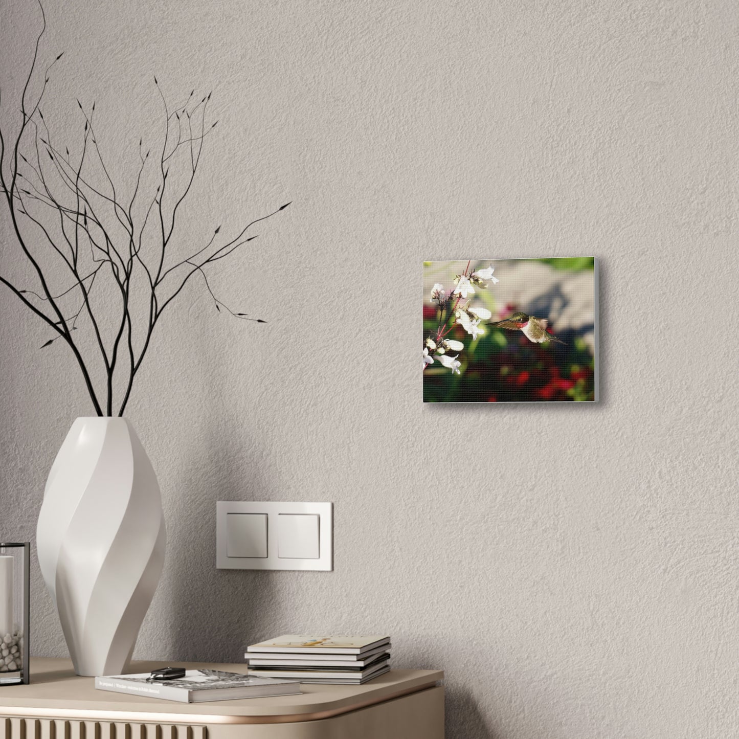 Hummingbird True Ruby Canvas Stretched, 0.75"